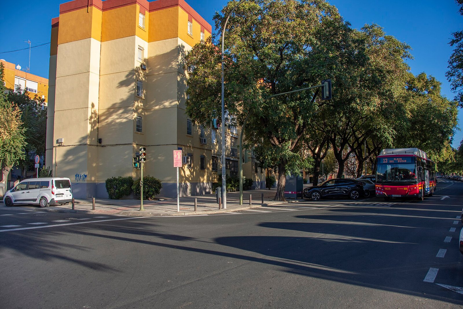 Pisos baratos en Sevilla: barrios asequibles dentro y fuera de la ronda
